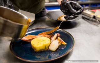 dressage des plats - Reportage photo dans les cuisines d'un restaurant gastronomique
